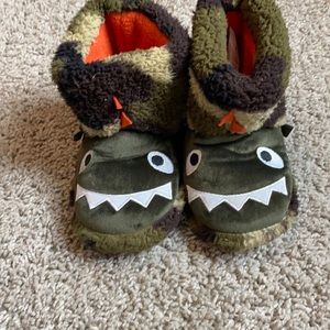 Little boy’s slippers